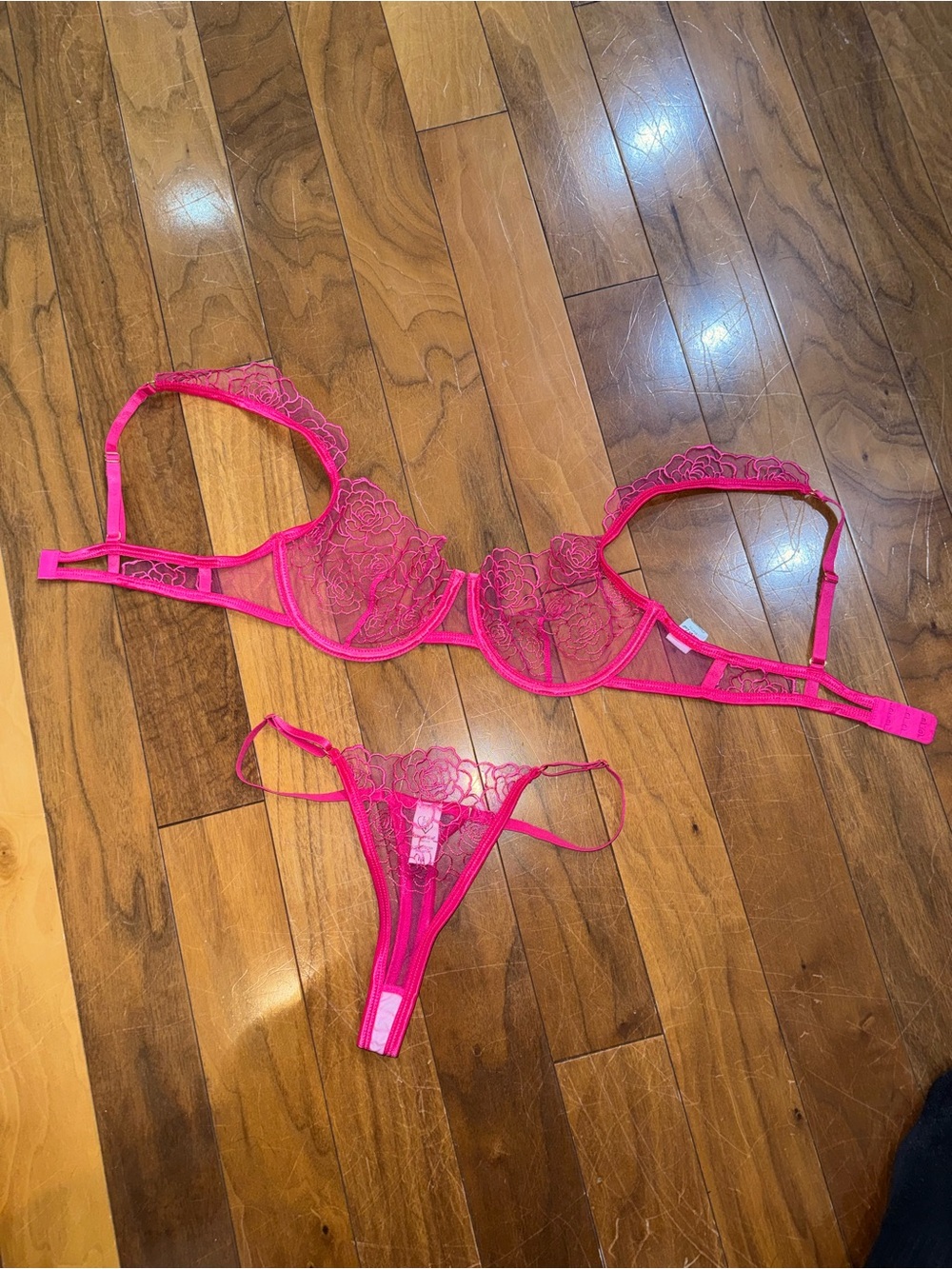 Sheer Lace Underwire Bra and Thong Set — Vibrant Pink